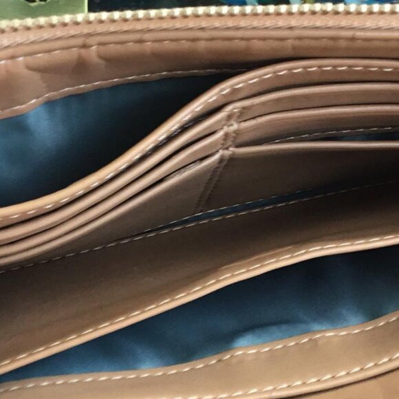 Coach Leather Zip Wallet Clutch Python Penelope Turnlock on Front Pocket - Picture 7 of 7